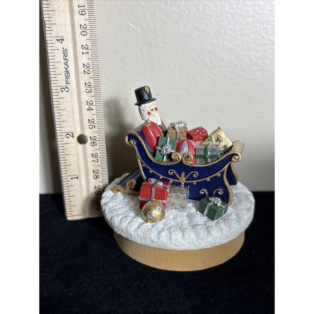 2000 Our America Gift Holiday Candle Topper Nutcracker Topper NOS